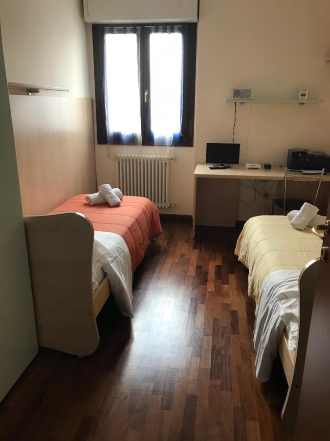 B&B Nina Bergamo Bagian luar foto