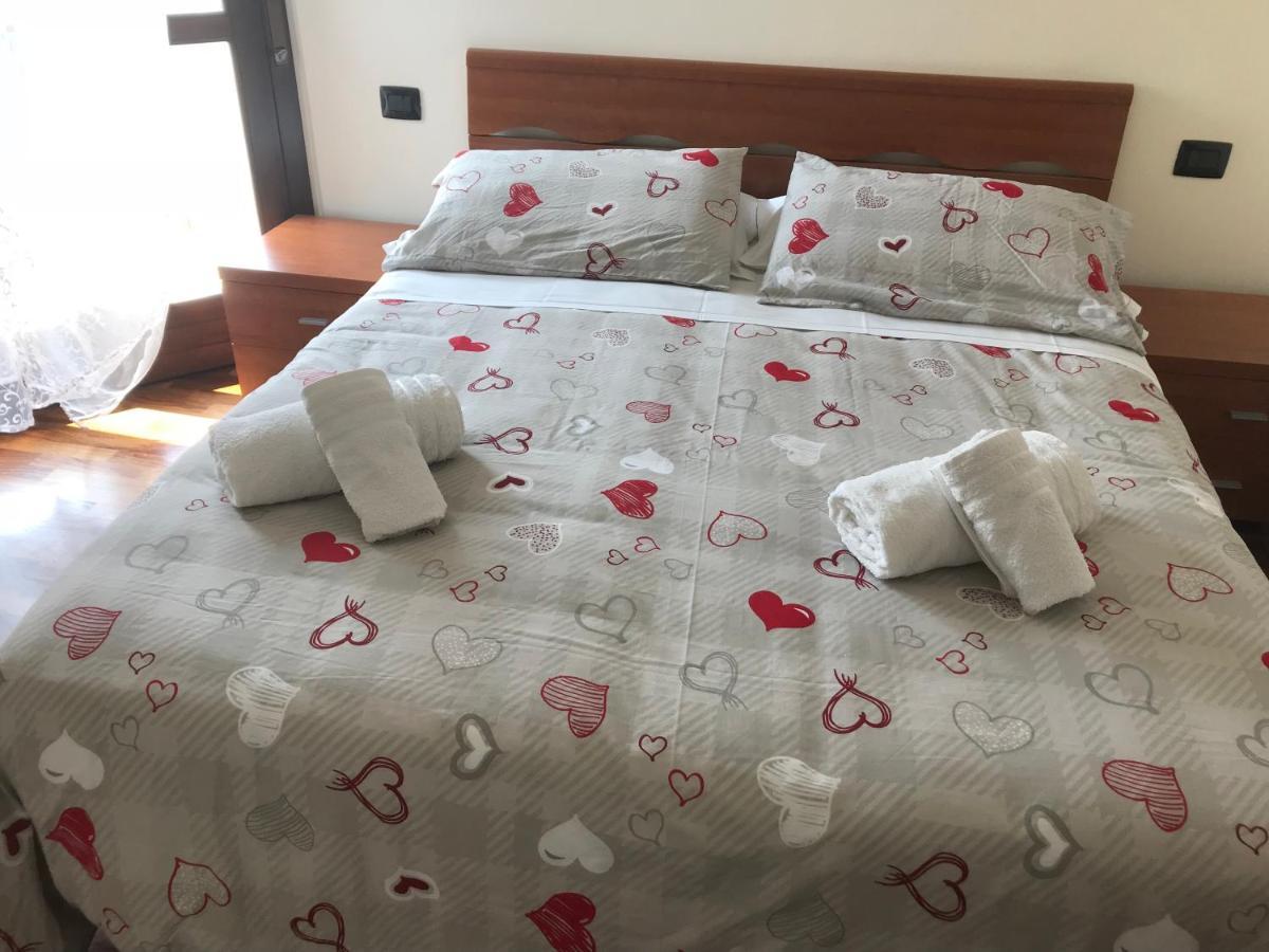 B&B Nina Bergamo Bagian luar foto