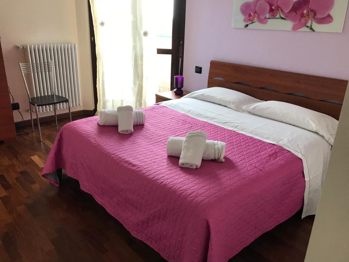 B&B Nina Bergamo Bagian luar foto
