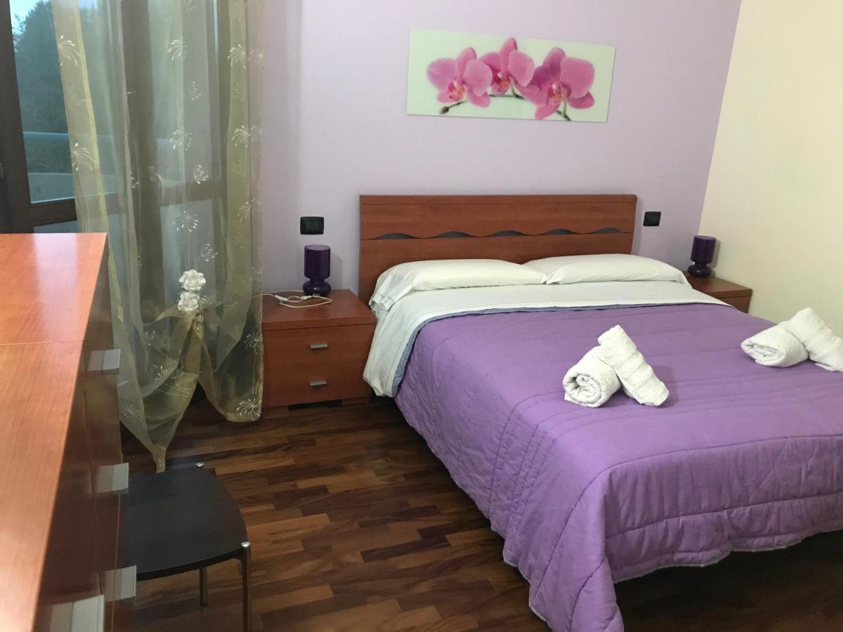 B&B Nina Bergamo Bagian luar foto